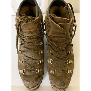Vtg VASQUE women’s Sz 7 1/2 Gretchen 6235 Hiking Backpacking‎ Leather Bro…